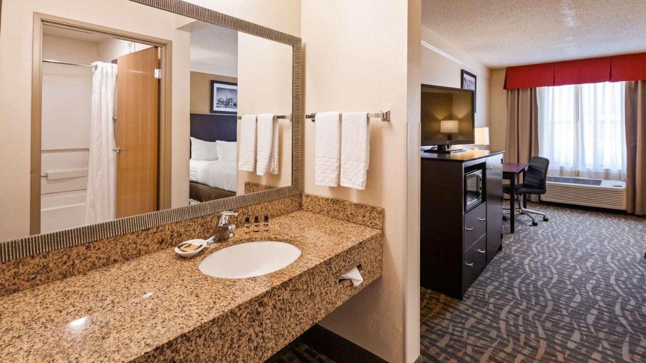 Best Western Plus Пеория Екстериор снимка