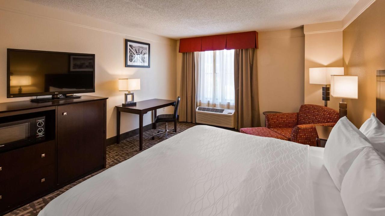 Best Western Plus Пеория Екстериор снимка