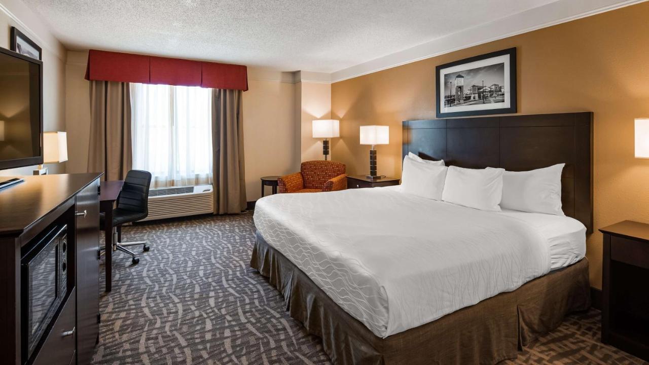 Best Western Plus Пеория Екстериор снимка