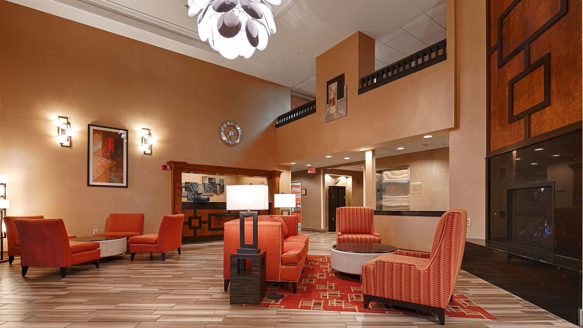 Best Western Plus Пеория Екстериор снимка